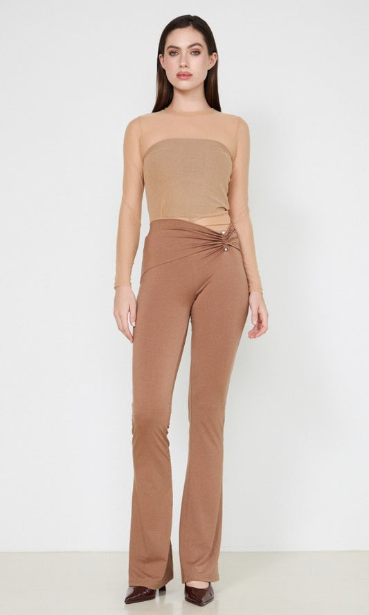 Παντελόνι με μεταλλική λεπτομέρεια σε καφέ χρώμα MARGARET