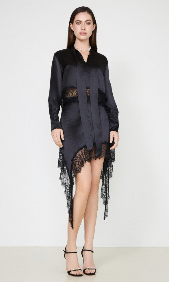 Μεταξωτή μπλούζα με δαντέλα μαύρη Adriana