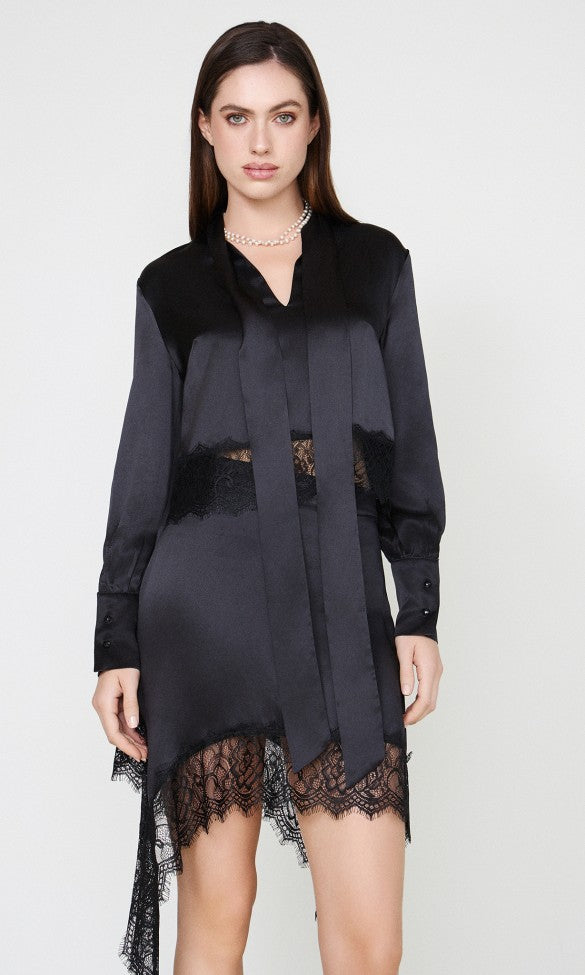 Μεταξωτή μπλούζα με δαντέλα μαύρη Adriana