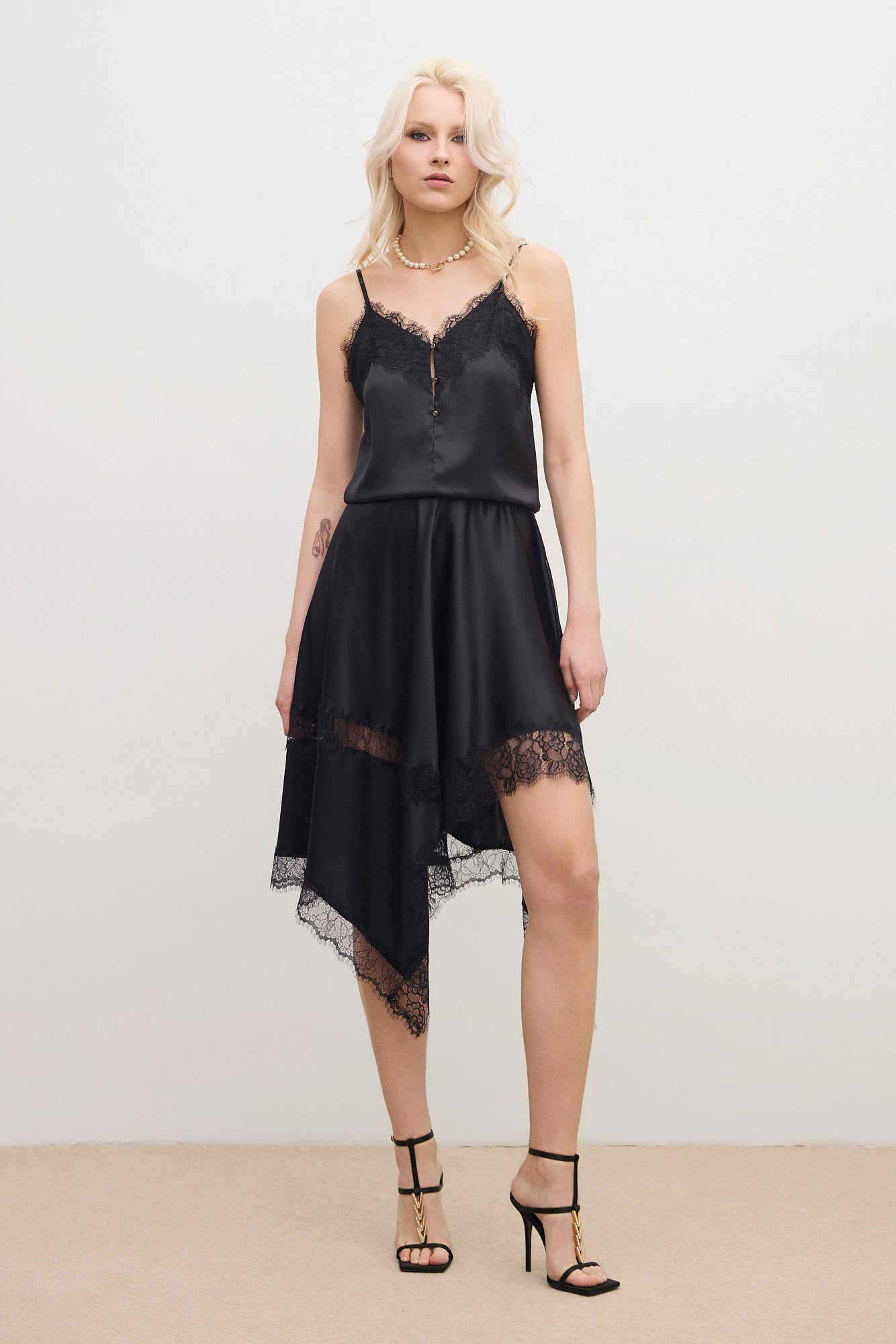 Serenity Silk Set - Black