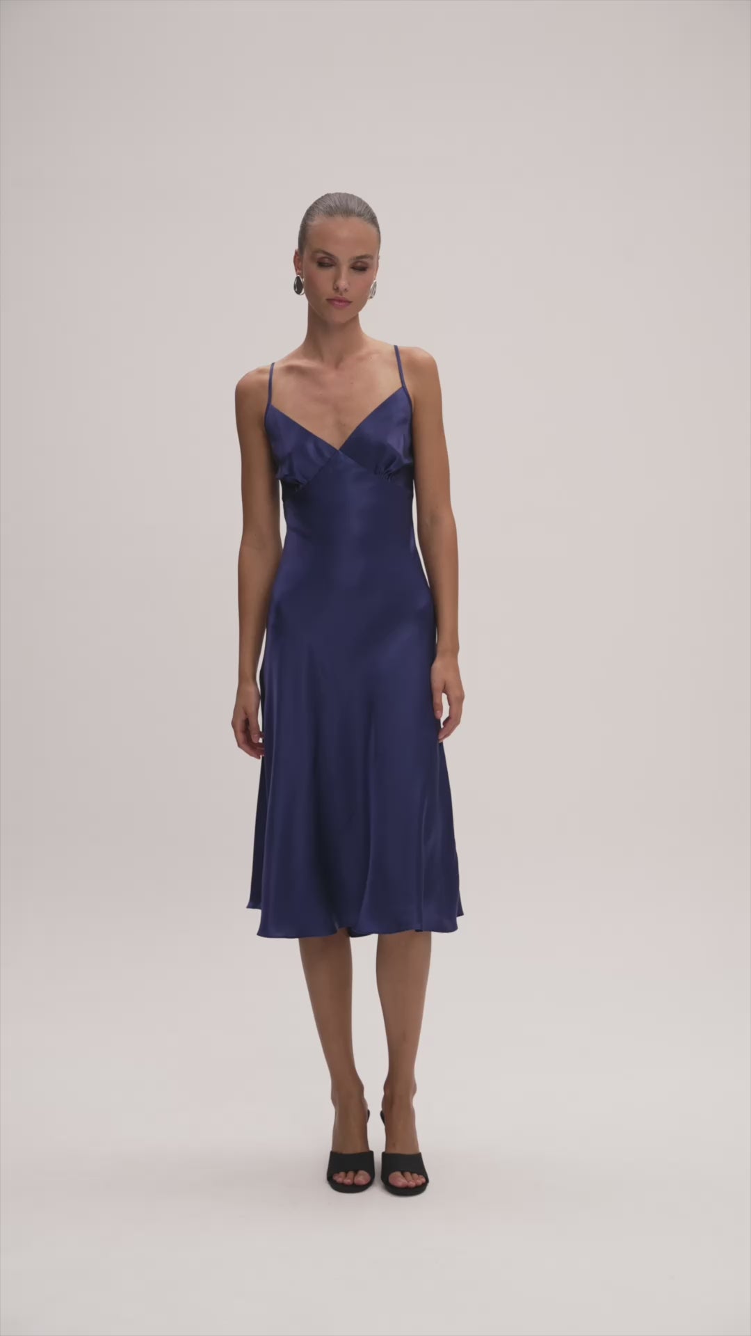 Sienna Silk Midi Dress Navy — product video