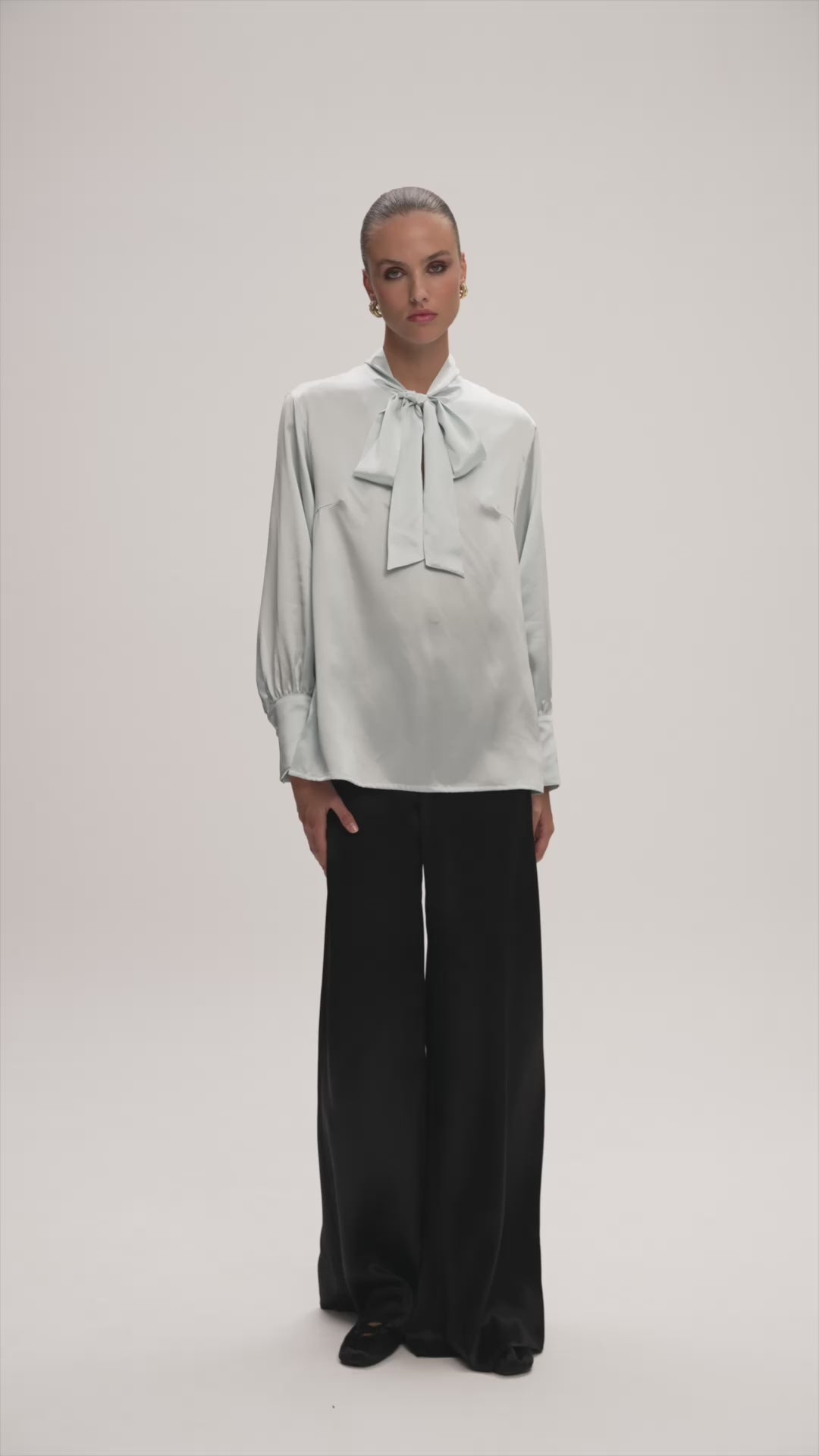 Sienna Silk Shirt Light Blue / Rommi Pants Silk Black — product video